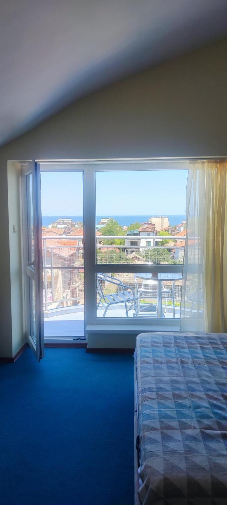 Family Hotel Neptun - 洛泽内茨 外观 照片